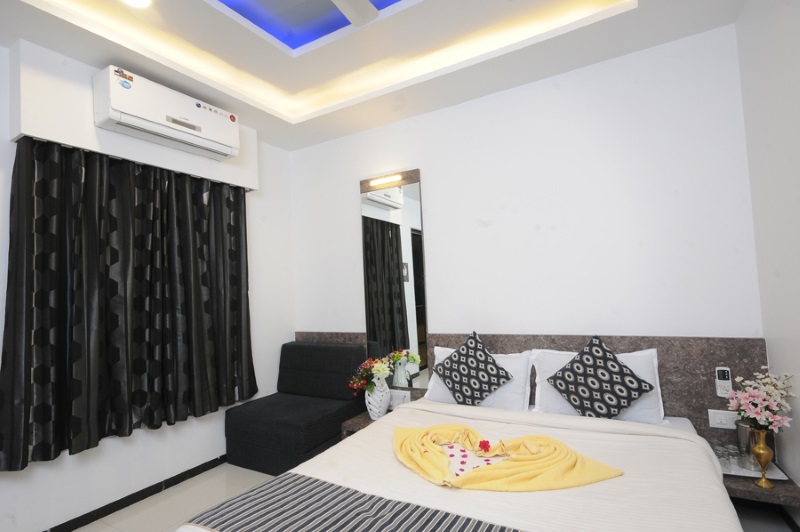 Hotel Vyankatesh Restaurant
